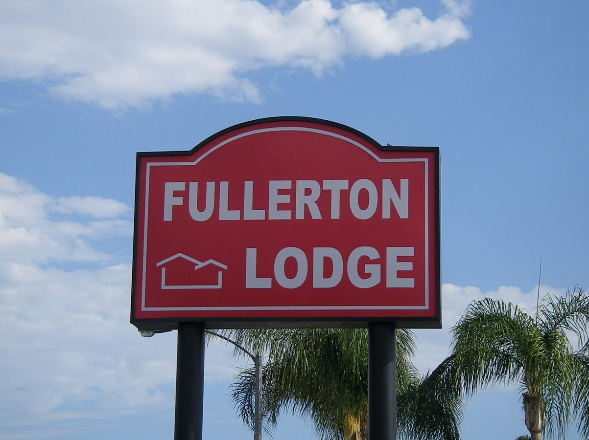 Fullerton Lodge Extérieur photo